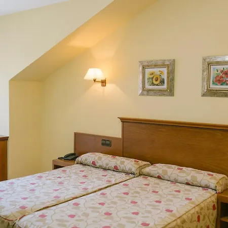 O Castro Hotel 2*