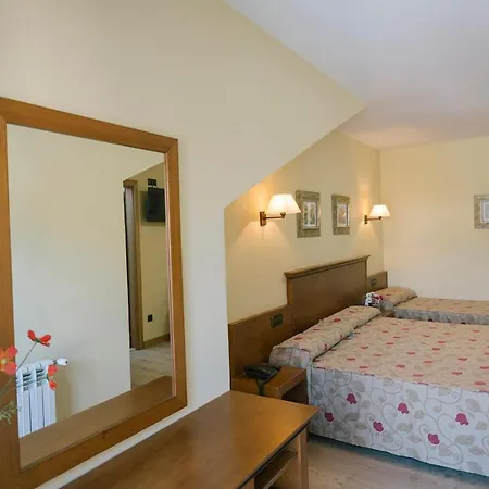 O Castro Hotel Reboredo