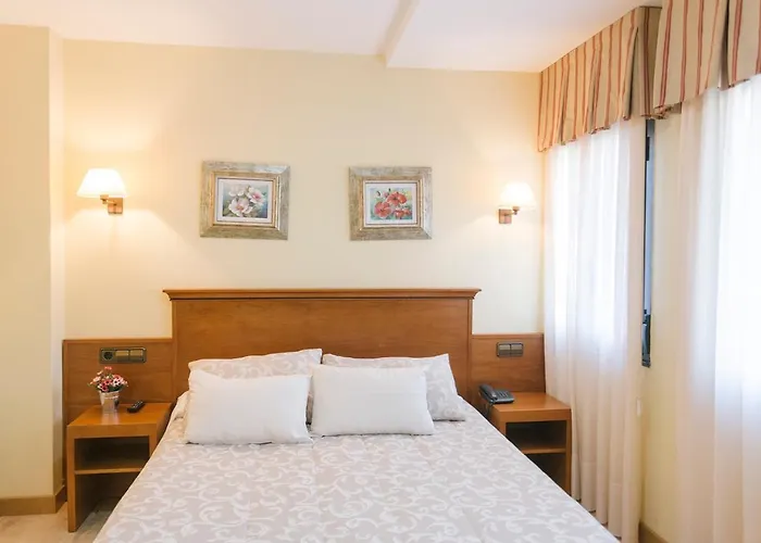 O Castro Hotel Reboredo