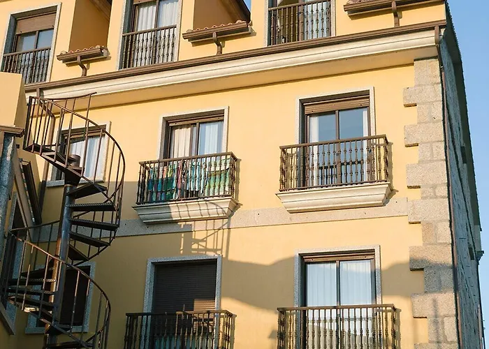 O Castro Hotel Reboredo